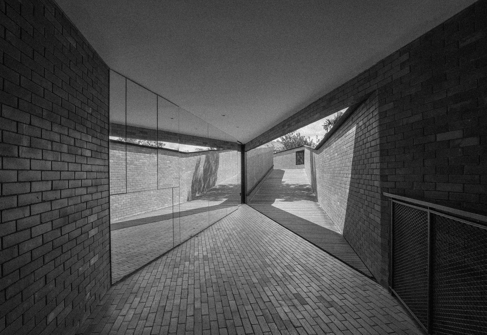 ThePunchCommunity_Featured_TitikDua3