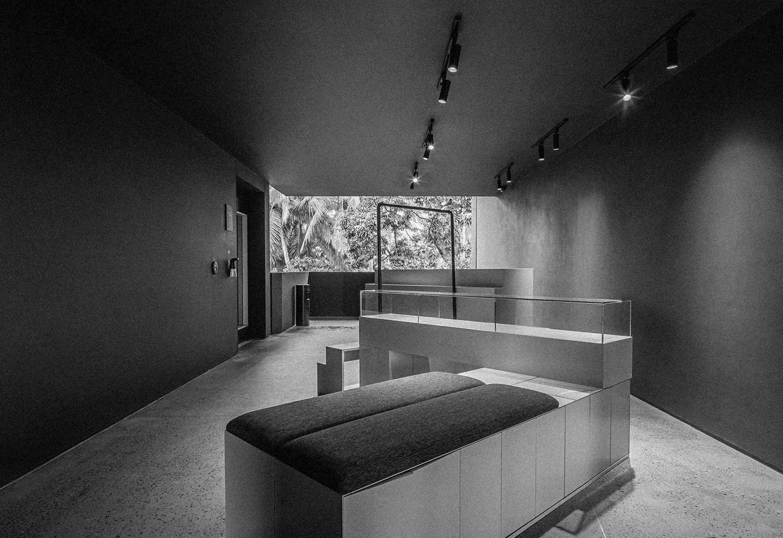 ThePunchCommunity_Featured_TitikDua5