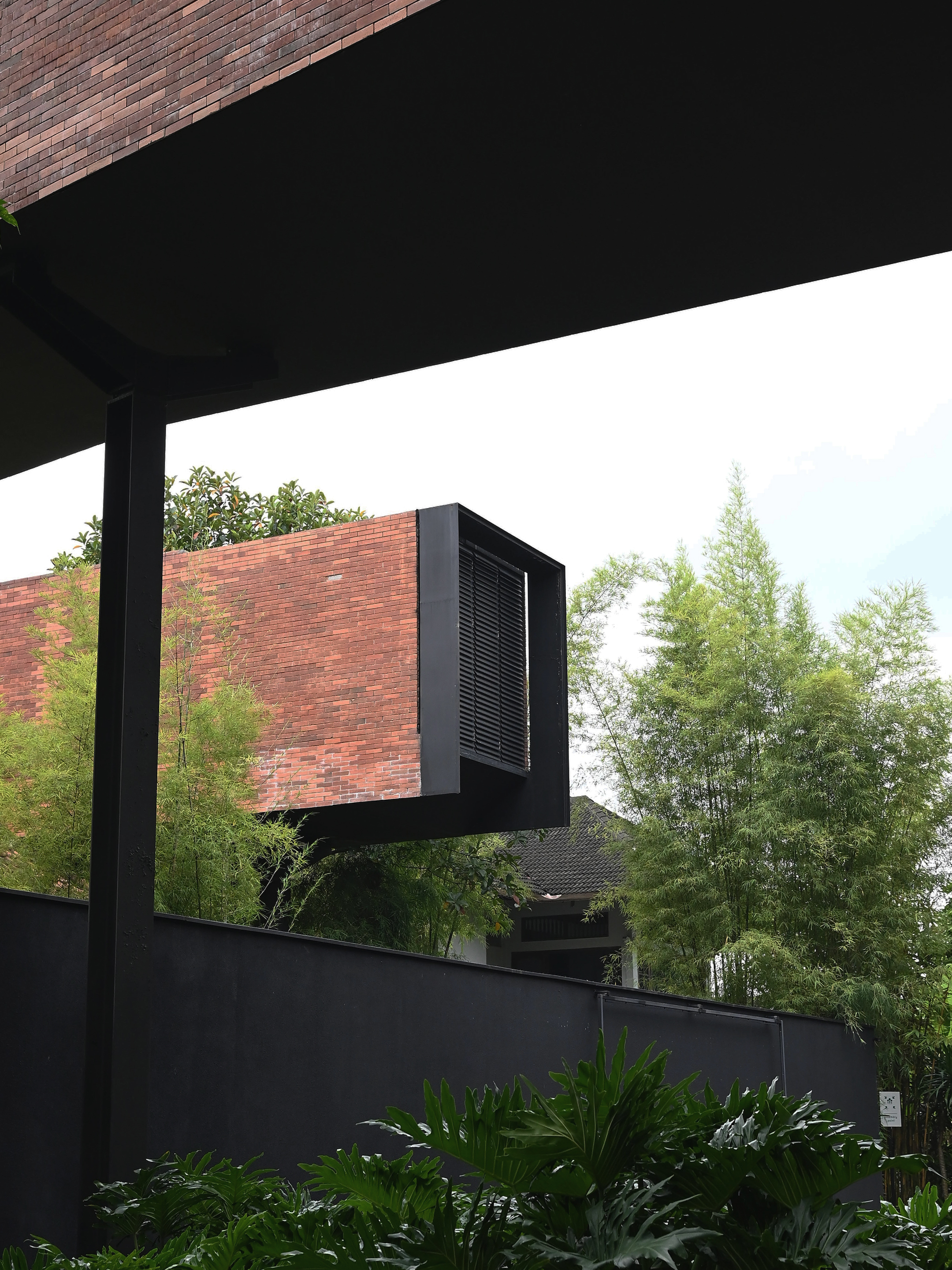 ThePunchCommunity_Featured_TitikDua28