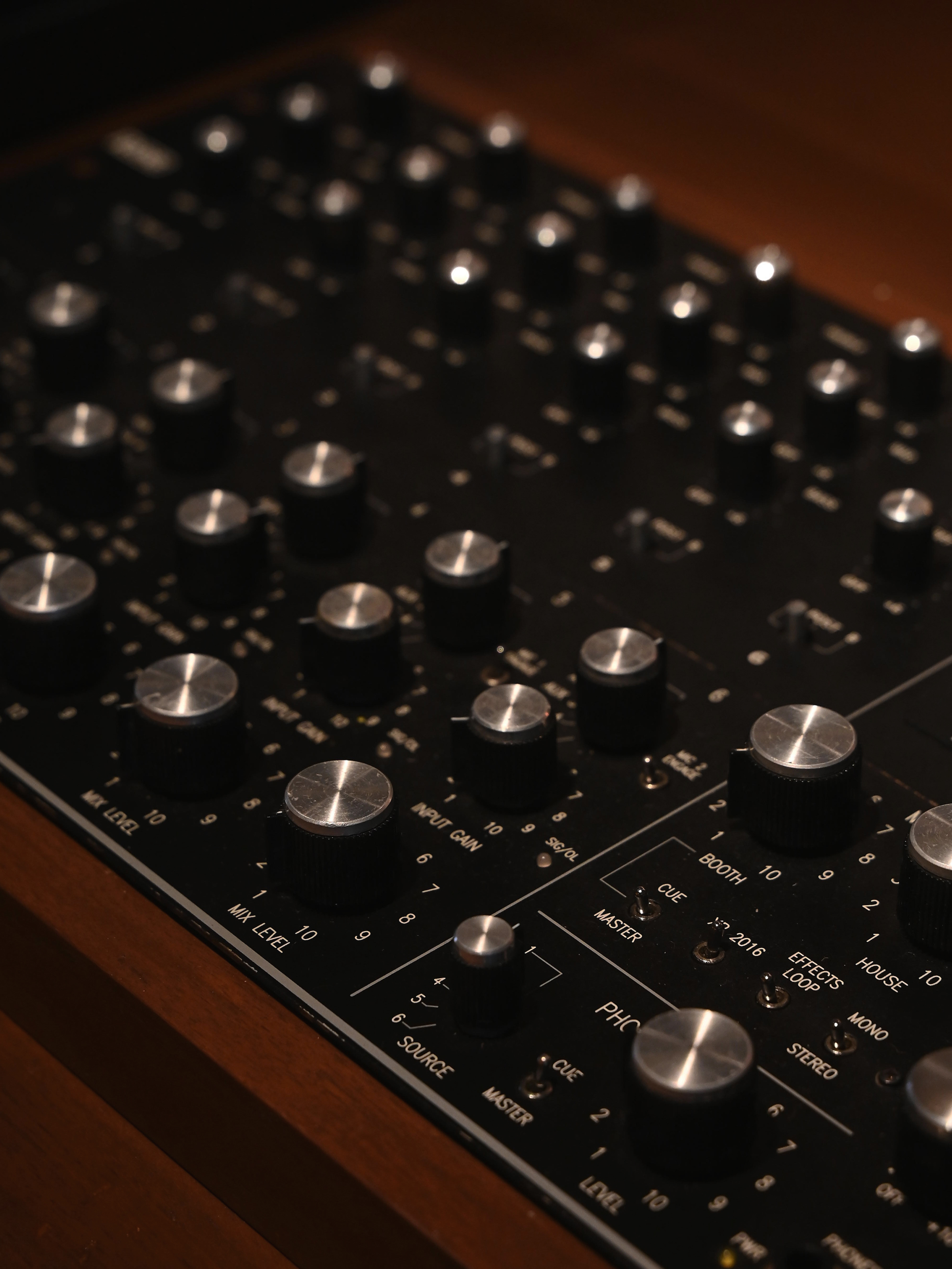 ThePunchCommunity_Featured_TitikDua6